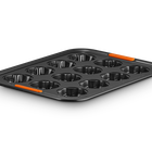Le Creuset Metal Bakeware 12 Cup Halloween Tray image number 7