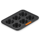 Le Creuset Metal Bakeware 6 Cup Muffin Tray image number 4
