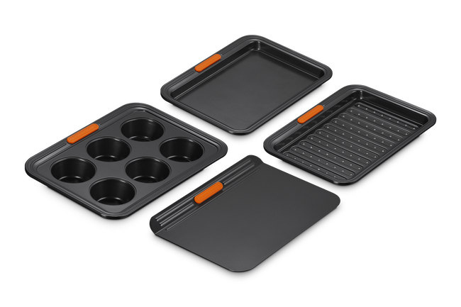 Le Creuset Metal Bakeware Mini Bakeware Set of 4 Trays image number 1