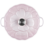 Le Creuset Cast Iron Signature Petal Shallow Casserole 26cm Shell PinkShell Pink image number 4