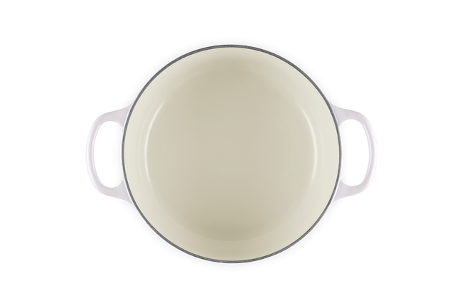 Le Creuset Wicked Glinda Embossed Signature Round Casserole 24cm image number 5