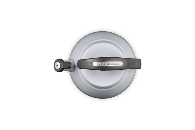 Le Creuset Cloche Kettle with Stainless Steel Knob 2.1L Ch&acirc;teauCh&acirc;teau image number 4