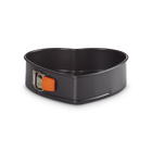 Le Creuset Metal Bakeware Heart Shape Spring Form 25cm image number 1