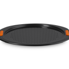 Le Creuset Metal Bakeware Pizza Pan 33cm image number 3