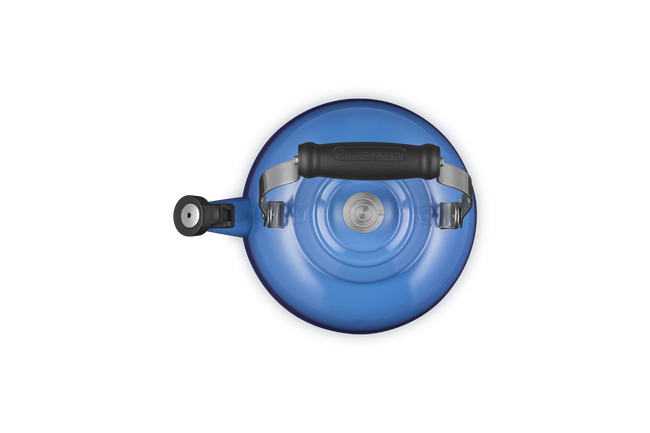 Le Creuset Stainless Steel Whistling Kettle with Crucible Knob 1.6L AzureAzure Blue image number 4