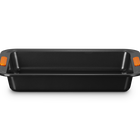 Le Creuset Metal Bakeware Rectangular Cake Tin 33cm image number 1