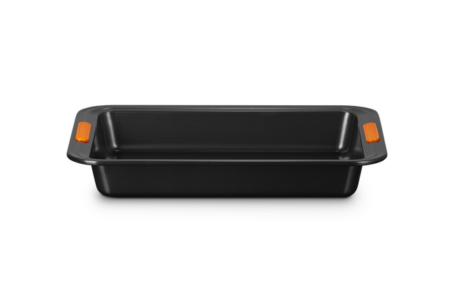 Le Creuset Metal Bakeware Rectangular Cake Tin 33cm image number 1