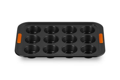Le Creuset Metal Bakeware 12 Cup Muffin Pan
