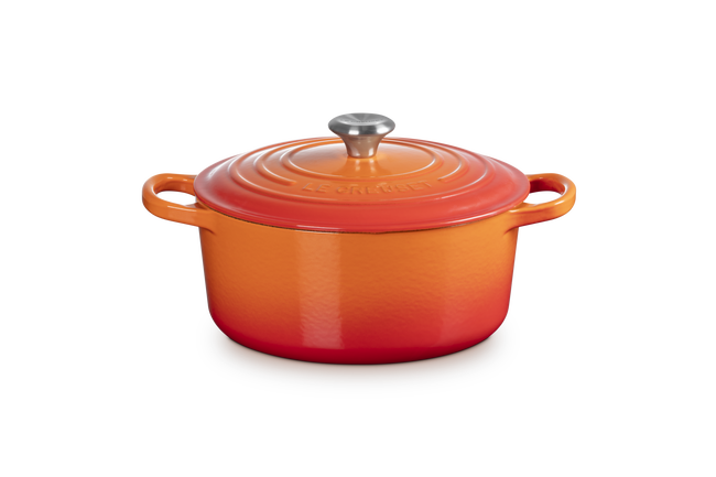 Le Creuset Cast Iron Signature Round Casserole image number 3