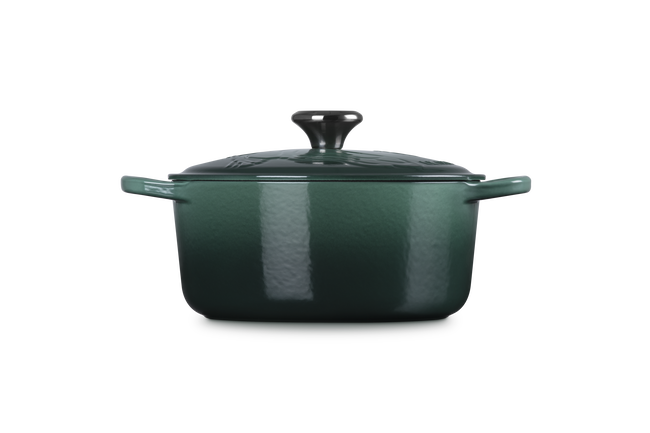 Le Creuset Wicked Elphaba Embossed Signature Round Casserole 24cm image number 3