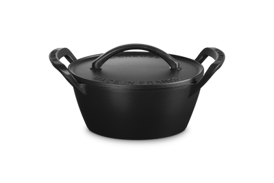 Le Creuset Cast Iron Classic Alpine Outdoor Round Cocotte 25cm Matte Black