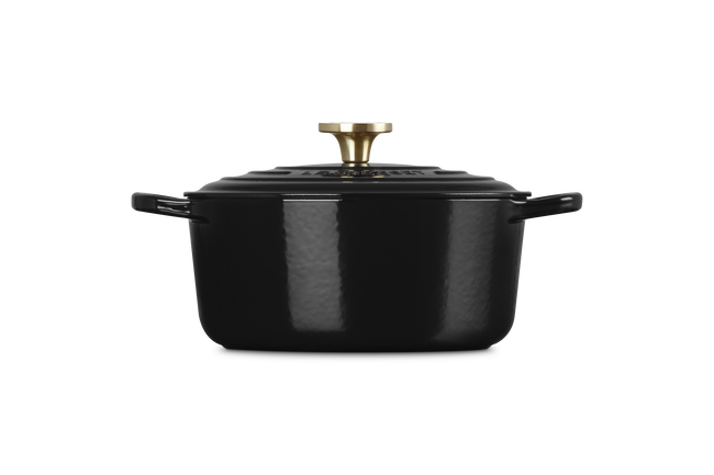 Le Creuset Cast Iron Signature Round Casserole 24cm OnyxOnyx image number 3