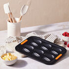 Le Creuset Metal Bakeware 12 Cup Madeleine Tray image number 2