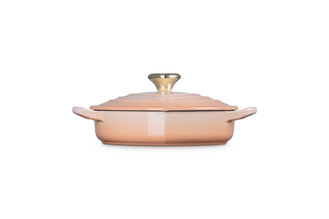 Le Creuset Cast Iron Classic Shallow Heart Casserole with Light Gold Heart Knob 20cm image number 5