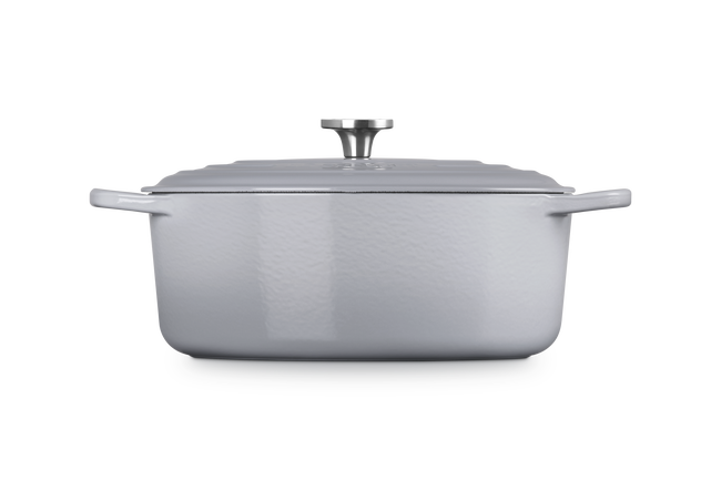 Le Creuset Cast Iron Signature Oval Casserole 31cm Ch&acirc;teauCh&acirc;teau image number 3