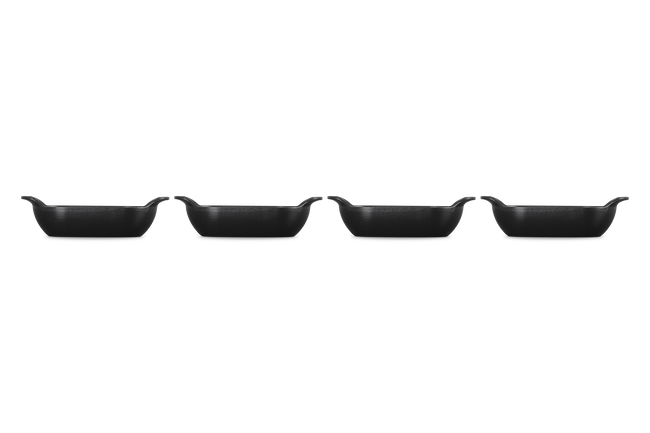 Le Creuset Cast Iron Gourmet Set of 4 Mini Rectangular Bakers 13cm Matte Black image number 3