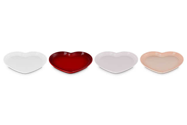Set of 4 Heart Plates image number 3