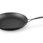 Le Creuset Toughened Non-Stick Shallow Frying Pan 30cm image number 2