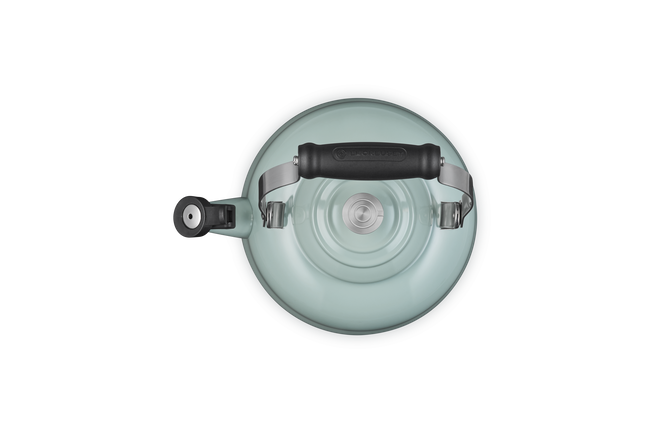 Le Creuset Stainless Steel Whistling Kettle with Crucible Knob 1.6L image number 4