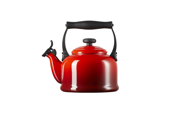 Le Creuset Traditional Kettle 2.1L image number 4