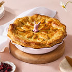 Le Creuset Stoneware Pie Bunny Chiffon PinkChiffon Pink image number 3