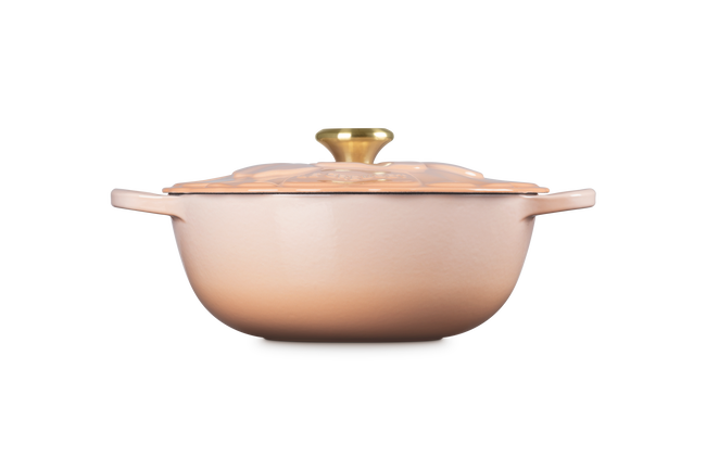 Le Creuset Cast Iron Signature Petal Soup Pot 26cm PecheP&ecirc;che image number 3