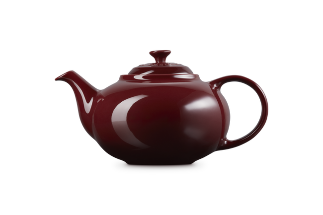 Le Creuset Stoneware 1.3L Classic Teapot GarnetGarnet image number 3