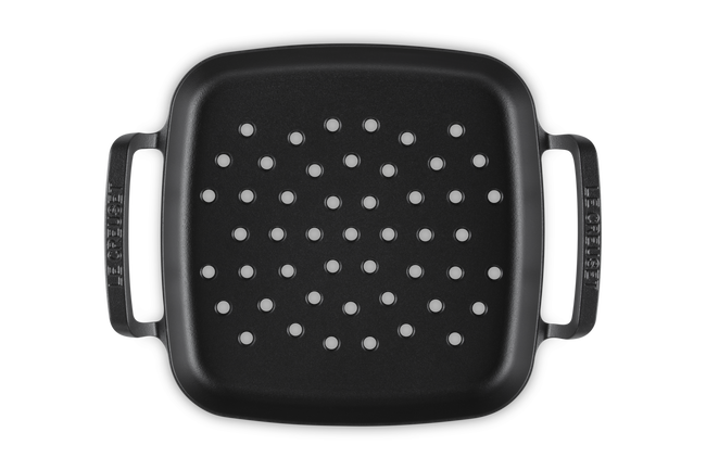 Le Creuset Cast Iron Alpine Outdoor Square Grill Basket 30cm Matte Black image number 5