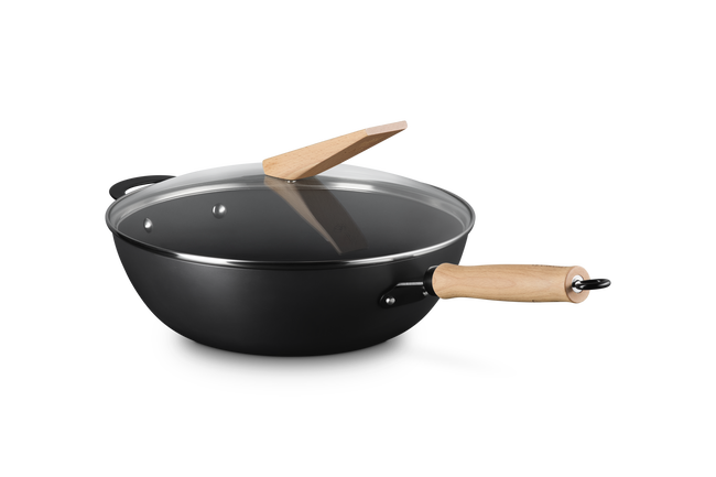 Le Creuset Carbon Steel Wok with Glass Lid & Wooden Handle 30cm image number 10