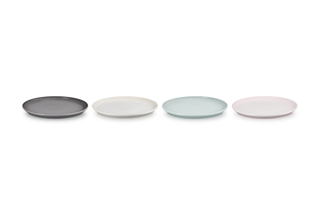 Stoneware Coupe Set of 4 Plates image number 3