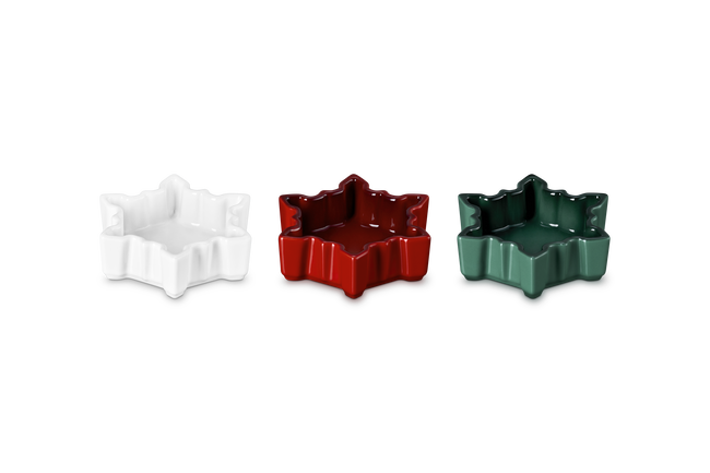 Le Creuset Stoneware Set of 3 Snowflake Mini Dishes image number 2