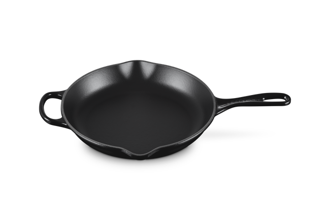 Le Creuset Cast Iron Signature Skillet 26cm OnyxOnyx image number 2