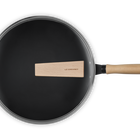 Le Creuset Carbon Steel Wok with Glass Lid & Wooden Handle 30cm image number 8