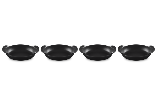 Le Creuset Cast Iron Gourmet Set of 4 Mini Oval Casserole Bakers 15cm Matte Black image number 2