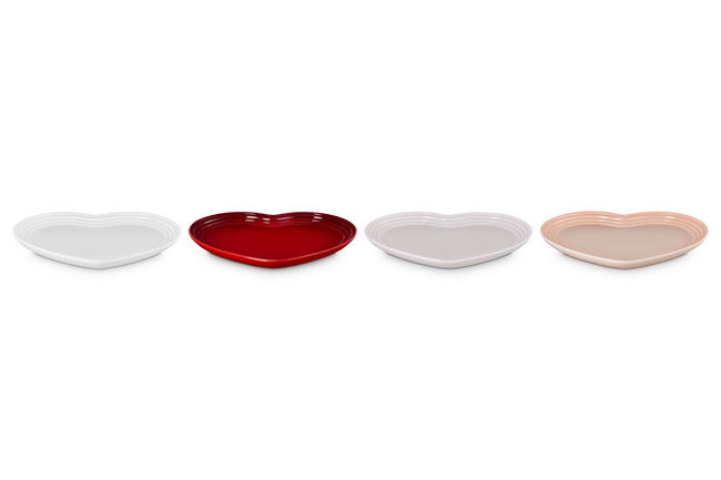 Set of 4 Heart Plates image number 2