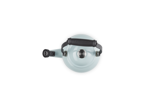 Le Creuset Demi Kettle with Stainless Steel Knob 1.1L image number 4