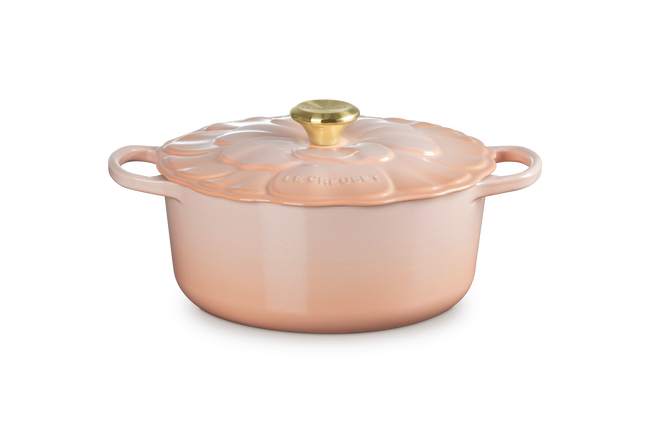 Le Creuset Cast Iron Signature Petal Round Casserole 26cm PecheP&ecirc;che image number 1