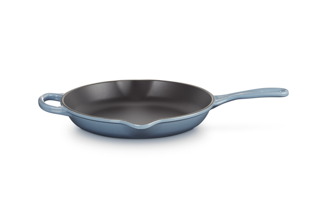 Le Creuset Cast Iron Signature Skillet 26cm ChambrayChambray image number 1