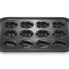 Le Creuset Metal Bakeware 12 Cup Holiday Cakelet Tray image number 1