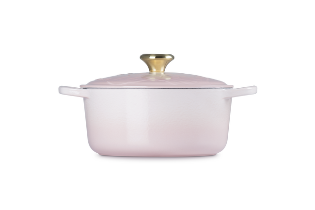 Le Creuset Wicked Glinda Embossed Signature Round Casserole 24cm image number 3