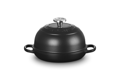 Le Creuset Cast Iron Signature Bread Oven 24cm Matte Black