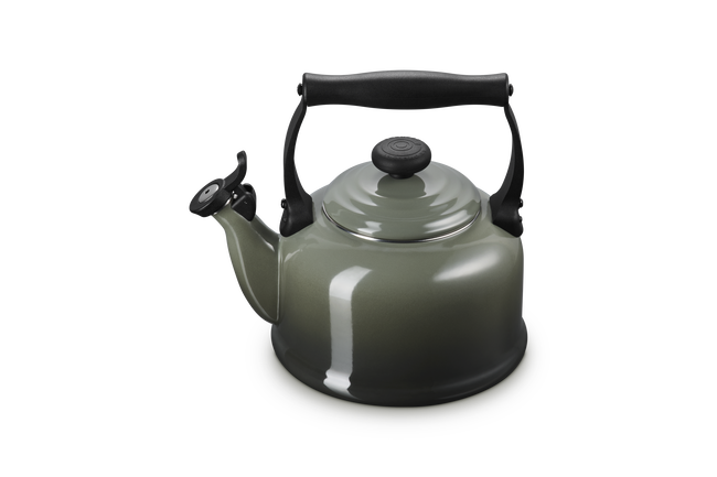 Le Creuset Traditional Kettle 2.1LThyme image number 2