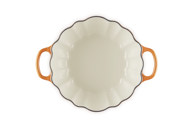 Le Creuset Cast Iron Signature Pumpkin Casserole 24cm Flamme Dor&ecirc;e image number 5