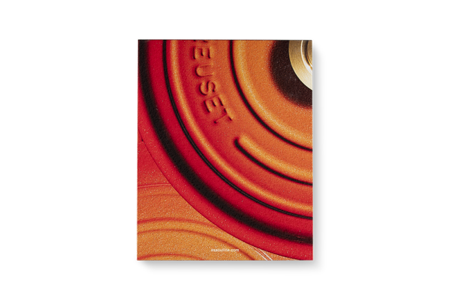 Le Creuset Le Creuset: A Century of Colourful Cookware by Assouline image number 7