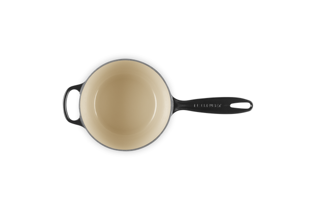 Le Creuset Cast Iron Signature Saucepan 18cm Matte BlackMatte Black image number 4