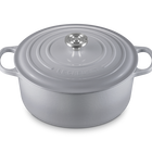 Le Creuset Cast Iron Signature Round Casserole 28cm Ch&acirc;teauCh&acirc;teau image number 2