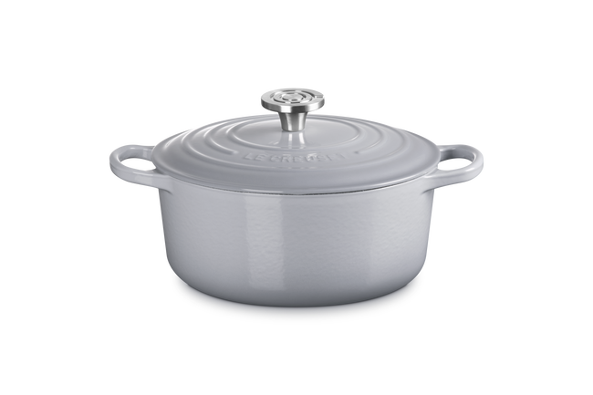 Le Creuset Cast Iron Signature Round Casserole 24cm Ch&acirc;teauCh&acirc;teau image number 1