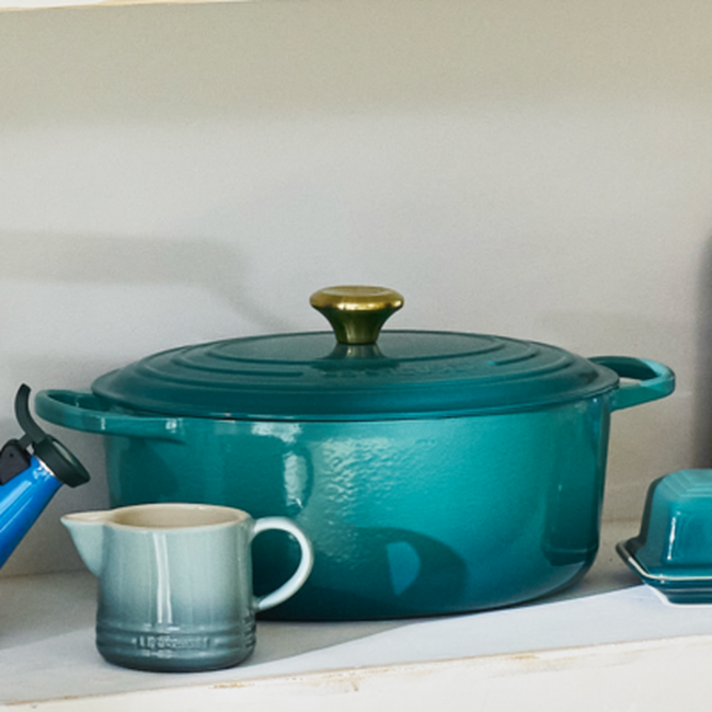Le Creuset Cast Iron Signature Oval Casserole 31cm RivieraRiviera image number 2