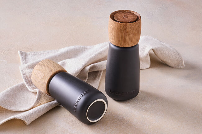 Le Creuset Top Grind Pepper Mill 270ml image number 1