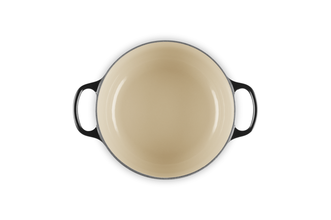 Le Creuset Cast Iron Signature Round Casserole 20cm OnyxOnyx image number 4